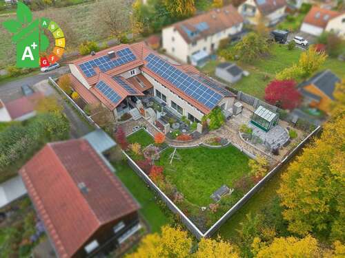 Foto - Haus zum Kaufen in Obertraubling 2.490.000,00 € 407.3 m²