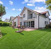 Haus zum Kaufen in Müllheim Britzingen 1.099.000,00 € 232.58 m² - Müllheim / Britzingen