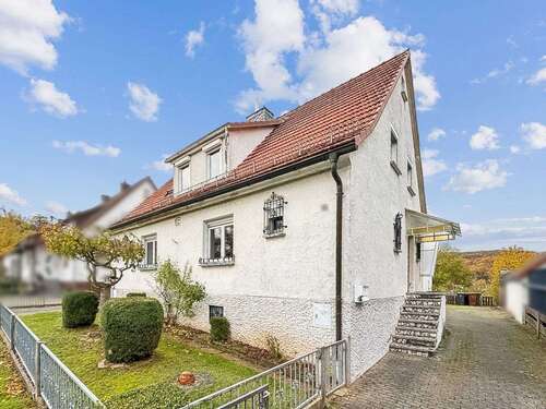 Foto - Haus zum Kaufen in Battenberg 164.800,00 € 124 m²