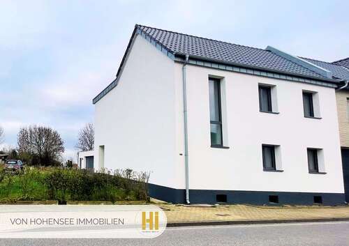 Foto - Haus zum Kaufen in Gangelt 450.000,00 € 178 m²