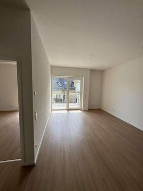 Foto - Wohnung zum Mieten in Essenheim 1.148,00 € 73 m²