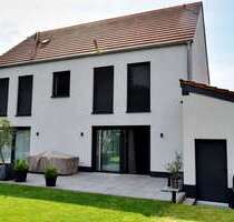 Haus zum Kaufen in Leverkusen 987.500,00 € 202 m²