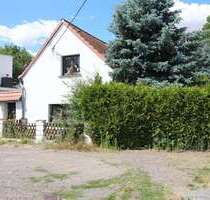 Haus zum Kaufen in Landsberg 75.000,00 € 90 m²