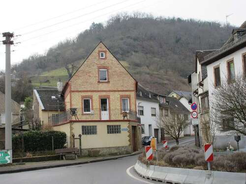 Foto - Haus zum Kaufen in Rheindiebach 356.000,00 € 178 m²