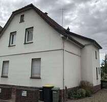 Haus zum Kaufen in Beverungen 185.000,00 € 144 m²