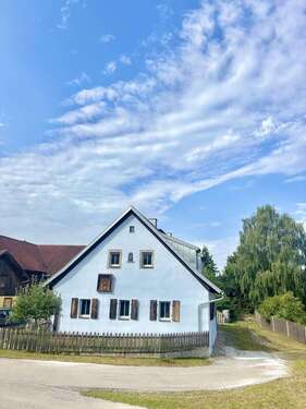 Foto - Haus zum Kaufen in Schwarzhofen 625.000,00 € 220 m²