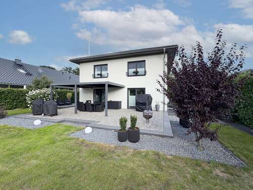 Foto - Haus zum Kaufen in Moorrege 895.000,00 € 167.64 m²
