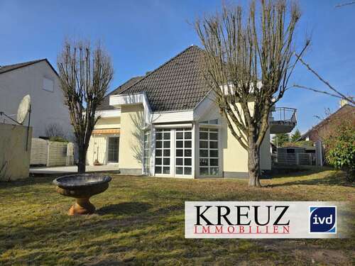 Foto - Haus zum Kaufen in Nauheim 795.000,00 € 217.73 m²