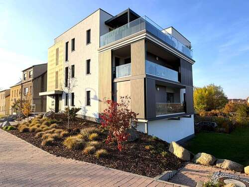 Foto - Wohnung zum Mieten in Bitterfeld-Wolfen 1.650,00 € 127 m²