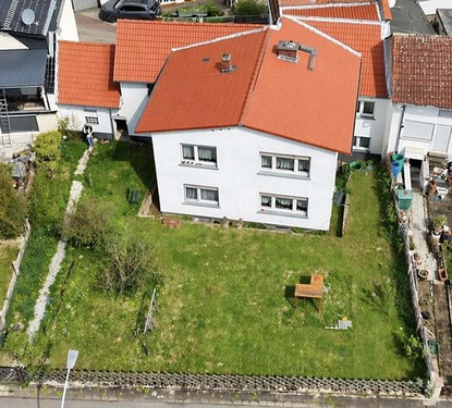 Foto - Haus zum Kaufen in Wöllstadt 465.000,00 € 180 m²
