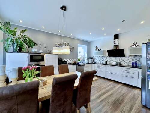 Foto - Haus zum Kaufen in Viersen 525.000,00 € 207 m²