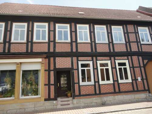 Foto - Haus zum Kaufen in Weferlingen 370.000,00 € 255 m²