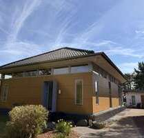 Haus zum Mieten in Rheinbach 3.000,00 € 255 m²