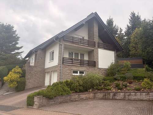 Foto - Haus zum Kaufen in Eschershausen 500.000,00 € 212 m²