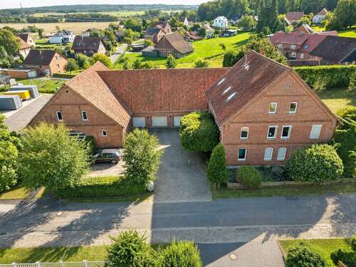 Foto - Haus zum Kaufen in Apelern 750.000,00 € 433.07 m²