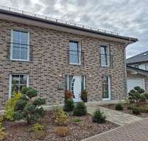 Haus zum Kaufen in Halsenbach 675.000,00 € 214.35 m²