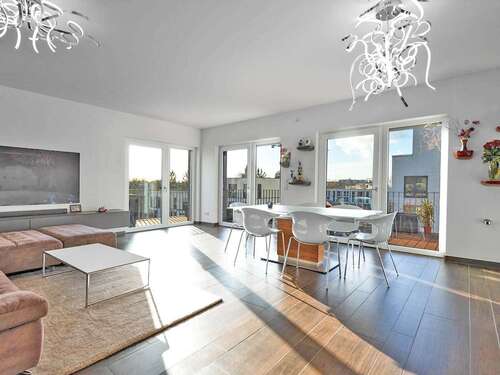 Foto - Wohnung zum Mieten in Düsseldorf 3.350,00 € 142 m²