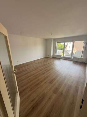 Foto - Wohnung zum Mieten in Würselen 806,00 € 92.21 m²