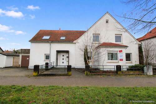 Foto - Haus zum Kaufen in Vlotho 220.000,00 € 208.71 m²