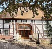 Haus zum Kaufen in Hessisch Oldendorf 150.000,00 € 144.76 m²