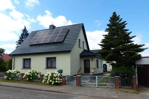 Foto - Haus zum Kaufen in Wittstock OT Freyenstein 299.000,00 € 168.12 m²
