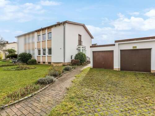 Foto - Haus zum Kaufen in Laaber 295.000,00 € 119.52 m²