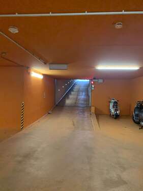 Foto - Garage zu vermieten in München 110,00 €