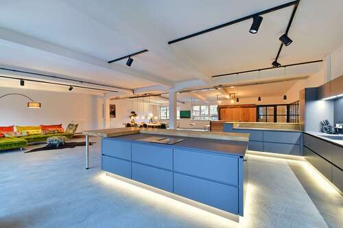 Foto - Wohnung zum Mieten in Stuttgart 3.500,00 € 250 m²