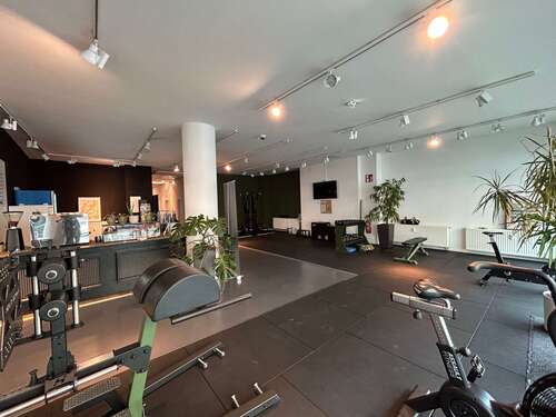 Foto - Einzelhandel in Düsseldorf 5.500,00 € 272 m²