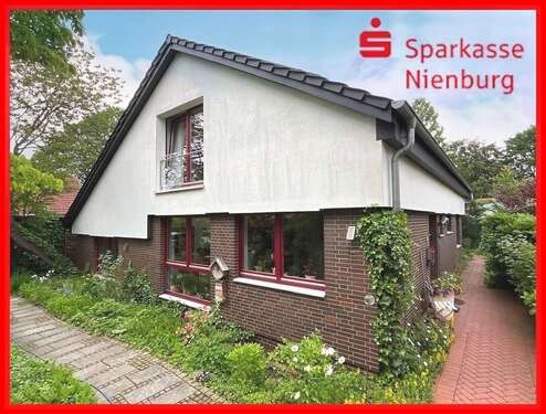 Foto - Haus zum Kaufen in Nienburg 445.000,00 € 165 m²