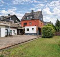 Haus zum Kaufen in Leverkusen 595.000,00 € 189 m²