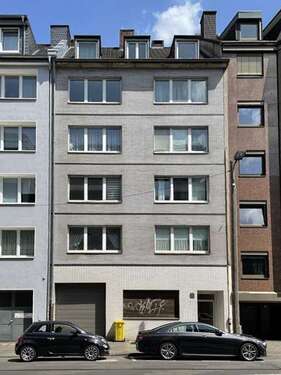 Foto - Haus zum Kaufen in Düsseldorf 2.200.000,00 € 648 m²