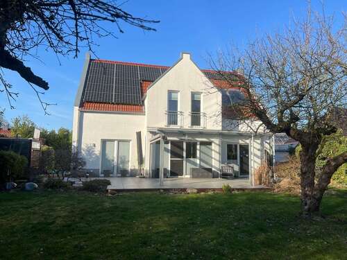 Foto - Haus zum Kaufen in Nienburg 695.000,00 € 186 m²