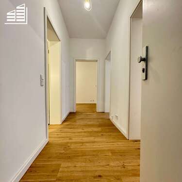 Foto - Wohnung zum Mieten in Wuppertal 797,00 € 59 m²