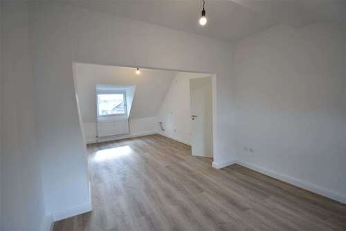 Foto - Wohnung zum Mieten in Duisburg 300,00 € 37 m²