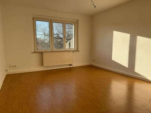Foto - Wohnung zum Mieten in Dessau-Roßlau 366,00 € 57.29 m²