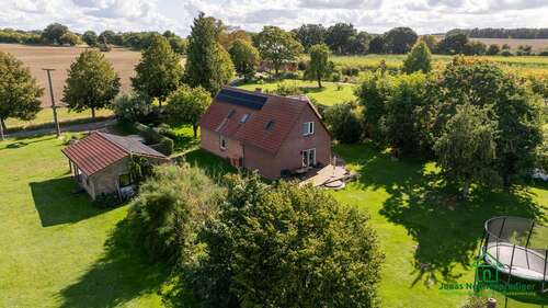 Foto - Haus zum Kaufen in Alt Sührkow OT Hohen Mistorf 340.000,00 € 185 m²