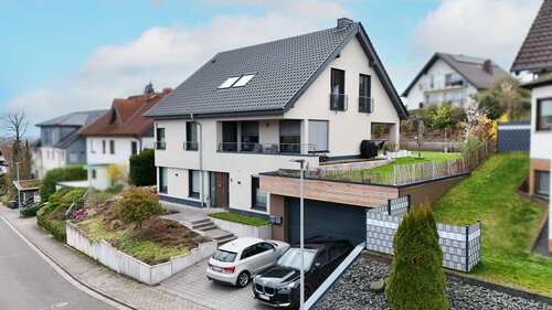 Foto - Haus zum Mieten in Wallhausen 2.390,00 € 200 m²