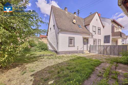 Foto - Haus zum Kaufen in Böhl-Iggelheim 205.000,00 € 110 m²