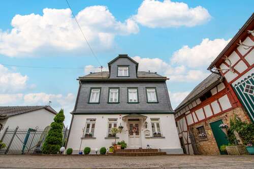 Foto - Haus zum Kaufen in Koblenz Lay 849.000,00 € 177 m²