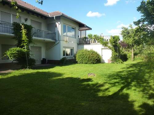 Foto - Haus zum Mieten in Niedernhausen Oberjosbach 2.740,00 € 220 m²