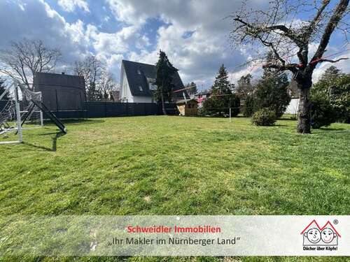 Foto - Grundstück zu verkaufen in Rückersdorf 310.000,00 € 521.73 m²
