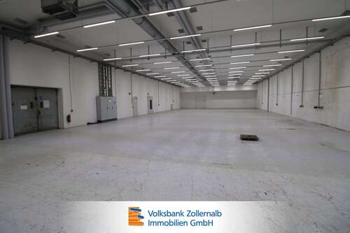 Foto - Halle in Albstadt 12.335,00 € 3074 m²