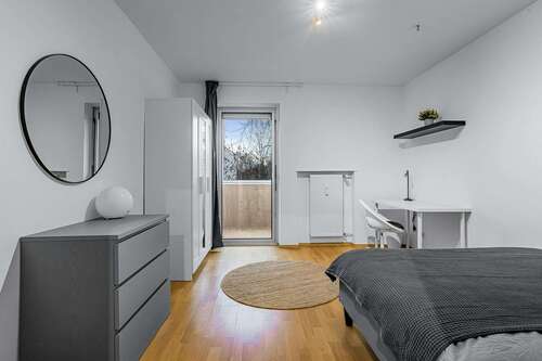 Foto - WG-Zimmer in München 990,00 € 15 m²