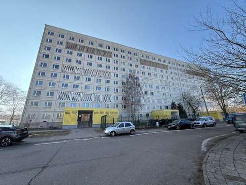 Foto - Wohnung zum Mieten in Halle 320,00 € 37 m²