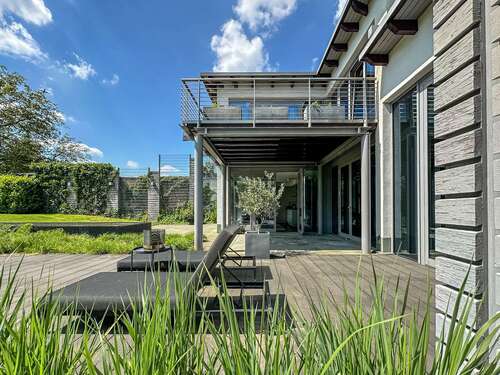 Foto - Haus zum Kaufen in Meerbusch 1.950.000,00 € 306 m²