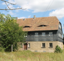 Haus zum Mieten in Lauba 660,00 € 180 m²