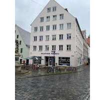 Wohnung zum Mieten in Augsburg 1.260,00 € 90 m²