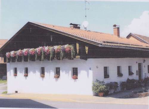 Foto - Haus zum Kaufen in Freyung 270.000,00 € 260.86 m²