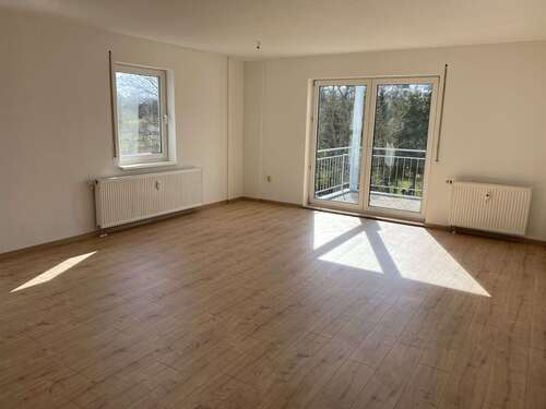 Foto - Wohnung zum Mieten in Triestewitz 410,00 € 74 m²